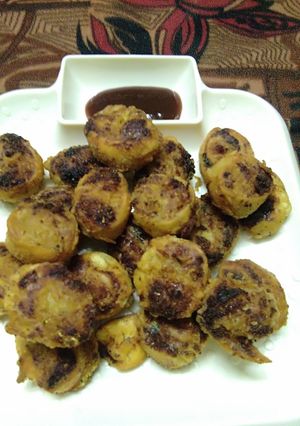 मसाला बटाटा बाकरवडी (masala batata bakarvadi recipe in marathi) रेसिपी चे मुख्य फोटो