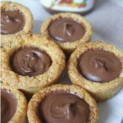 A picture of Nuttella cookie cups🍪🍪.