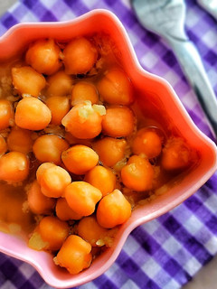 عکسی از دستور لب لبی