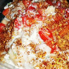 A picture of Dahi Phulki Chana Chaat.