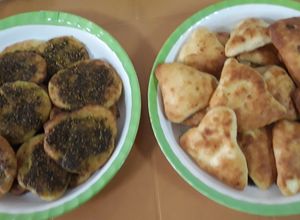 صورة لوصفة معجنات (زيت وزعتر،جبنة بيضا)