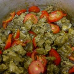 A picture of Wet fried beef.