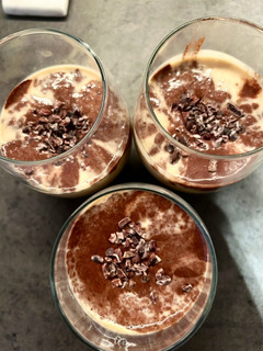 Una foto de Pudding de chía sabor tiramisú 🍫☕️🧋