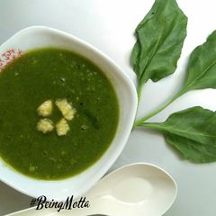 Spinach baby corn soup A picture of Spinach baby corn soup.