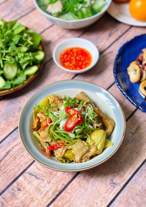 Hình của món Dưa Chua Kho Gân Bò.
