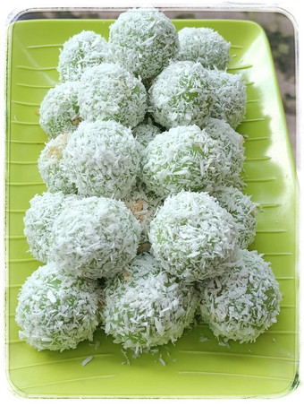 Anti Ribet, Buat Klepon gula aren Bunda Pasti Bisa