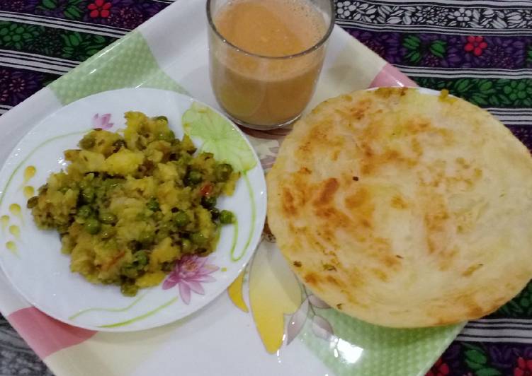 How to Prepare Favorite ANDEY MATAR AALOO KA BHURTA RESHMI PARATHA &amp; TEA