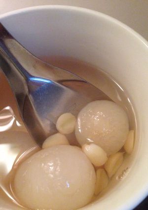 Hình của món Chè Long Nhãn.