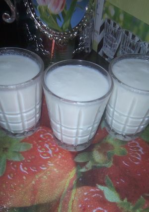 Jus din kwakwa da Madara ainihin hoton girkin