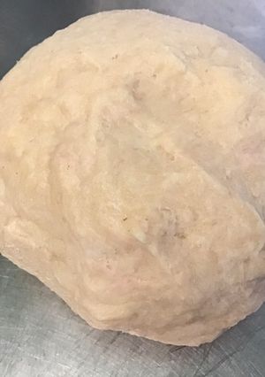 Une photo de Pâte brisée à la crème et jus de cerise