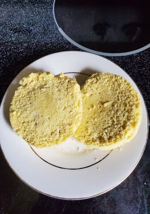 A picture of 90 second keto bread.