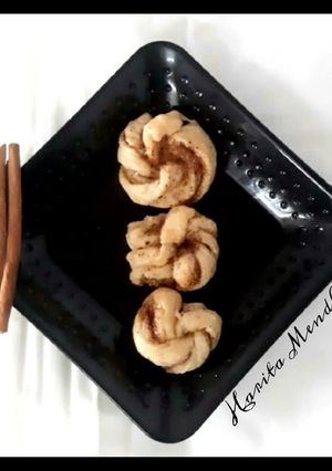 No Yeast cinnamon roll રેસીપી મુખ્ય ફોટો