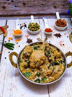 চিকেন মহারানি (Chicken maharani recipe in Bengali) রেসিপির প্রধান ছবি