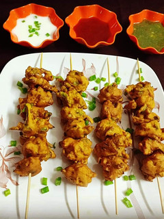 A picture of Spring onions bhajia.