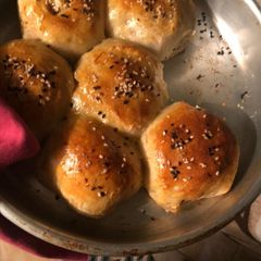 Butter buns A picture of Butter buns.