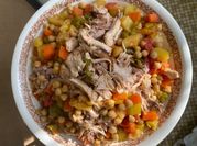 Une photo de sauce couscous