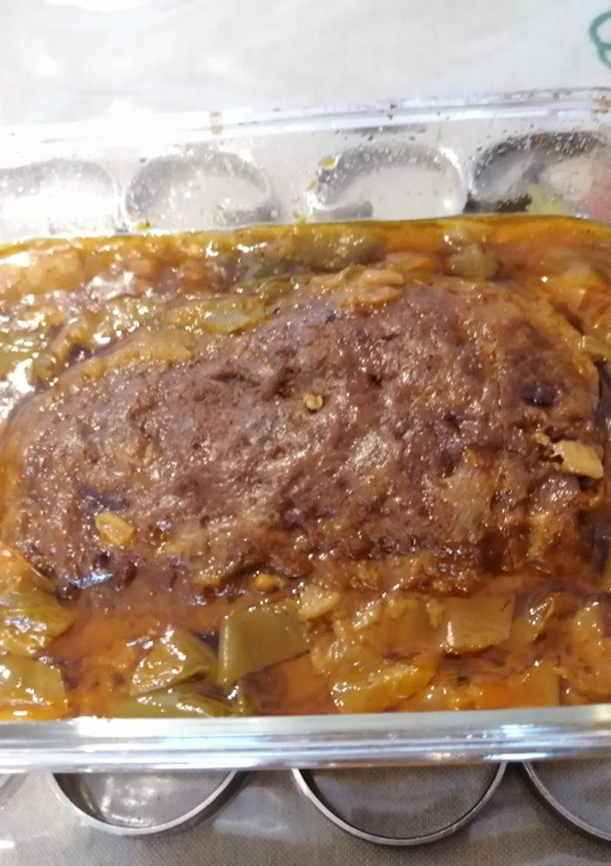 Una foto de 266. Redondo de No ternera relleno de pimientos a la mexicana
