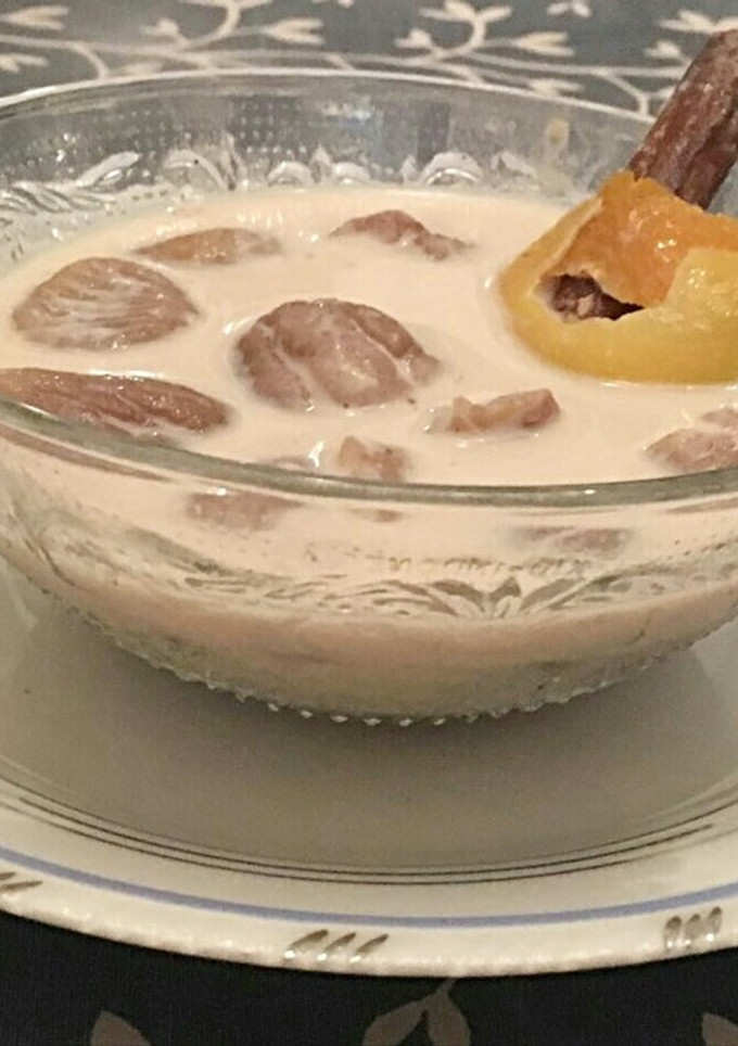 Una foto de Sopa dulce de castañas
