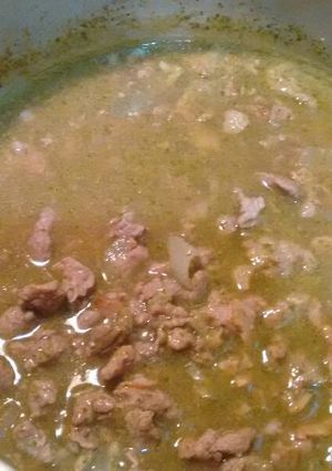 A picture of Carne en su jugo.