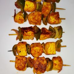 A picture of Paneer tikka.