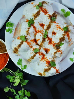 दही वड़ा(Dahi vada recipe in hindi) रेसिपी मुख्य फोटो