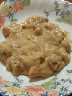 Una foto de Pollo con crema de castañas