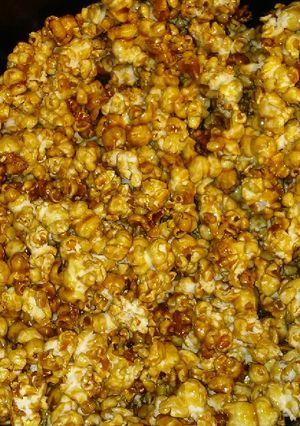 A picture of My Caramel Corn.