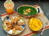 Bữa cơm nhà đơn giản