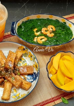Hình của món Bữa cơm nhà đơn giản.