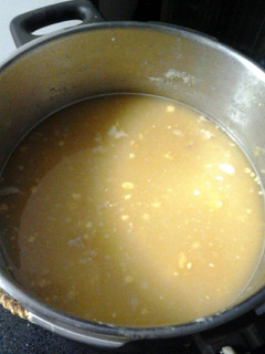 Una foto de Sopa de pollo muy aprovechada