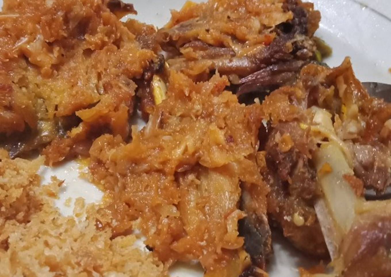 Ayam kampung geprek sambel mama Cila