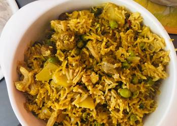 Unique Cuisine Veg Tehri Most Delicious Unique Cuisine Veg Tehri Most Delicious