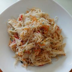 A picture of Sweet chilli noodle stir fry.