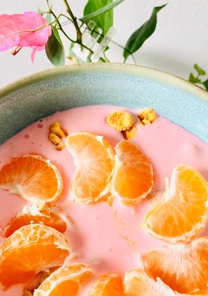 Una foto de Yogurt & frutas