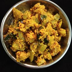 A picture of Bottle gourd stir fry.