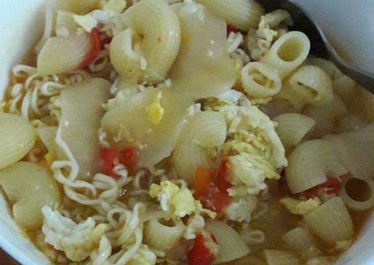 Resep Seblak Mie &amp; Makaroni yang Lezat