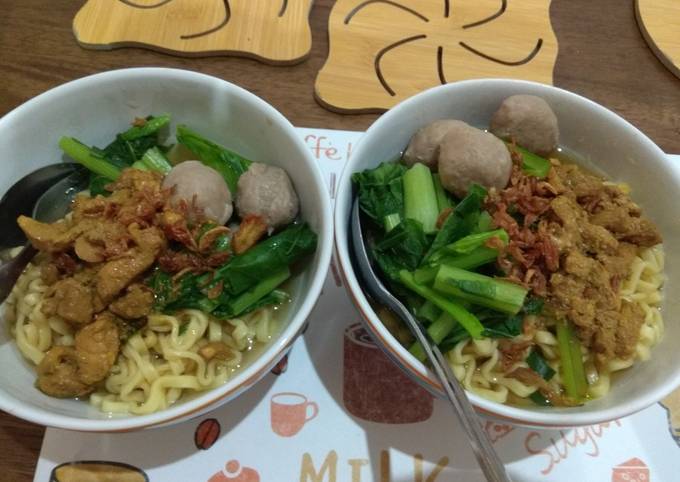 Mie ayam rumahan