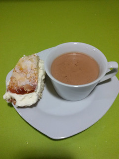 Una foto de Chocolate a la taza con thermomix
