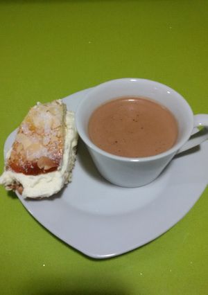 Una foto de Chocolate a la taza con thermomix