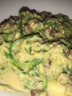 Una foto de Espaguetis de calabacín a la carbonara