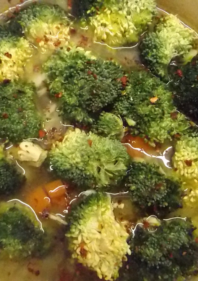 Una foto de Sopa de verdura con pollo