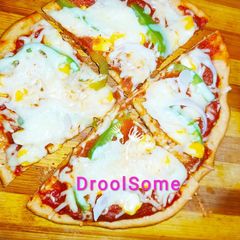 A picture of Instant pizza.