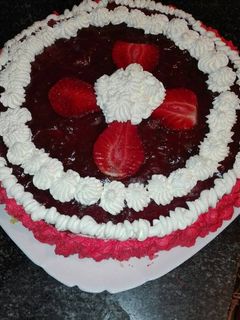 Una foto de Tarta de mousse de queso con nata con toque de vainilla