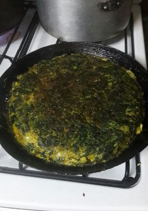 Una foto de Tortilla de espinaca con queso