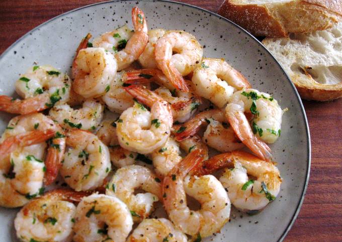 Super Easy Garlic Prawns