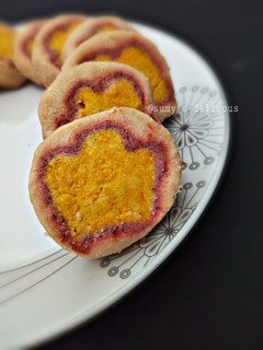 A picture of Cookies.
