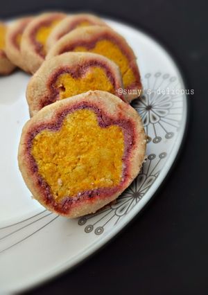 A picture of Cookies.