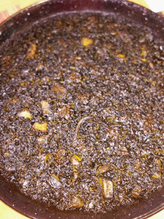 Una foto de Arroz negro al horno