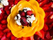 Una foto de frutilla durazno