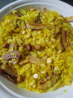 નાયલોન પૌંઆ નો ચેવડો (Nylon Pauva Chevdo Recipe In Gujarati) રેસીપી મુખ્ય ફોટો